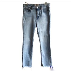 Everlane High Rise Straight Leg Jeans Raw Hem Light Wash Stretch Denim Size 27